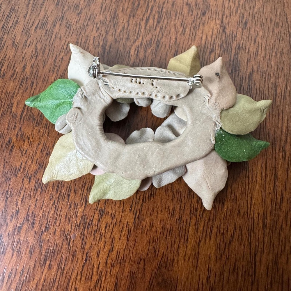 Vintage Handmade Floral Brooch Clay Flowers Artisan Pin Cottagecore Botanical - Picture 3 of 4